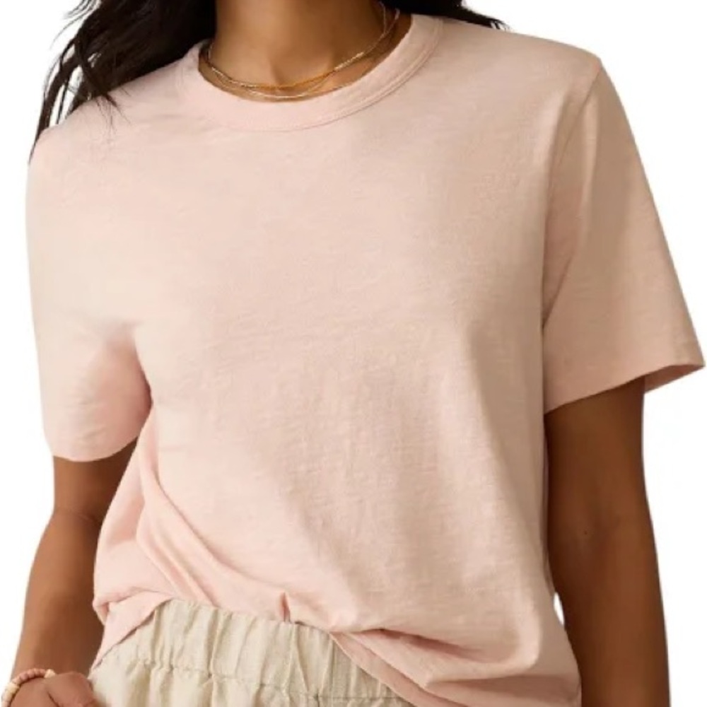NWOT Faherty Light Pink Crewneck Short Sleeve Tee